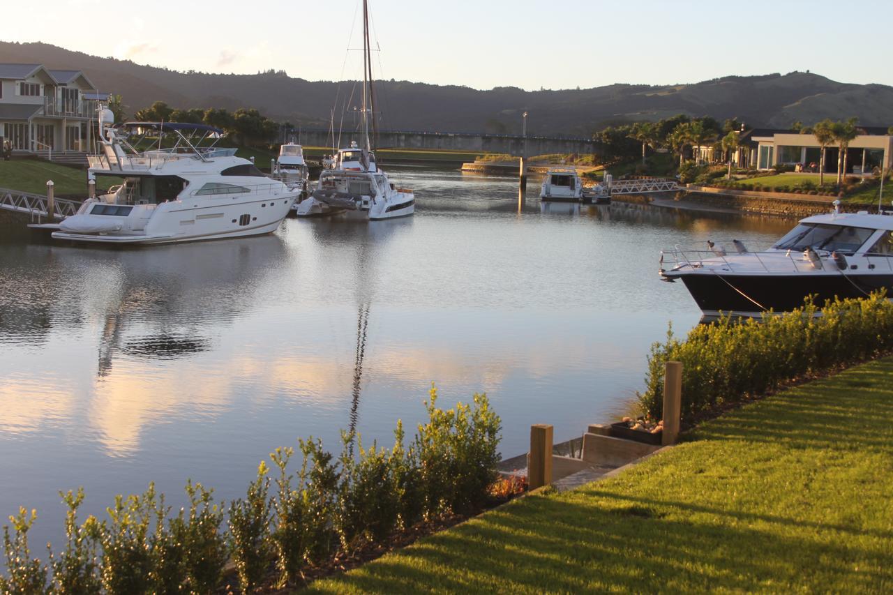 Casa Aquila Bed and Breakfast Whitianga Exteriör bild