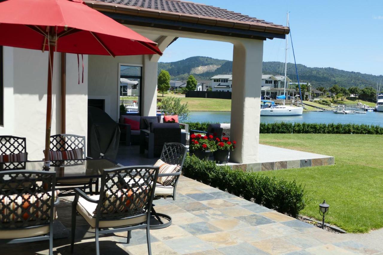Casa Aquila Bed and Breakfast Whitianga Exteriör bild